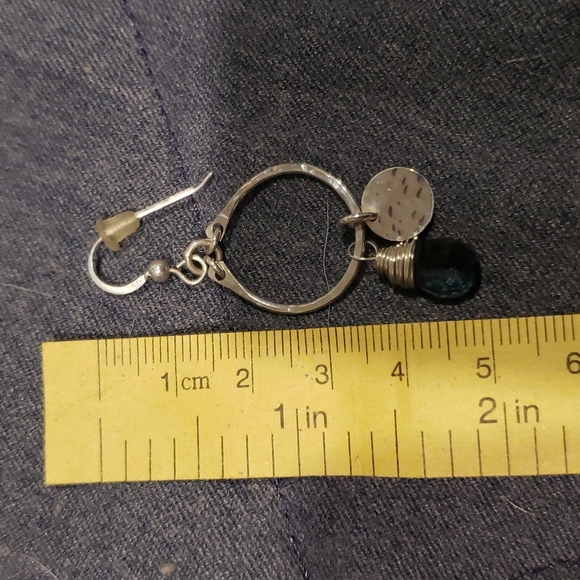 Stunning Handmade Silver Earrings - Picture 4 of 5